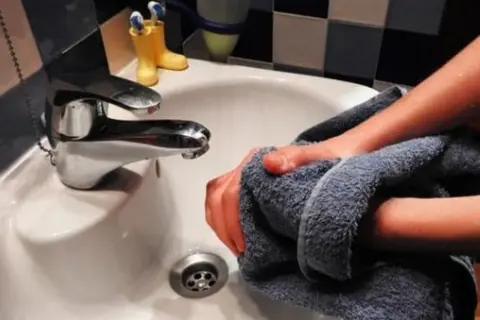 japarcana luxury hand towel